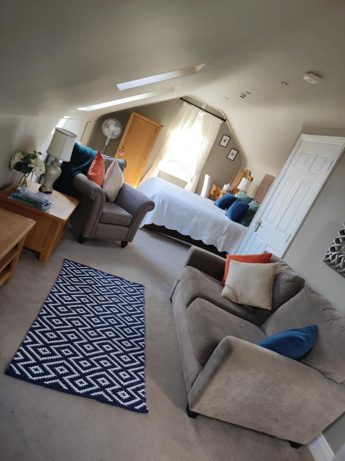 Apartments At Ballinsheen House & Gardens Лисдунварна Екстериор снимка