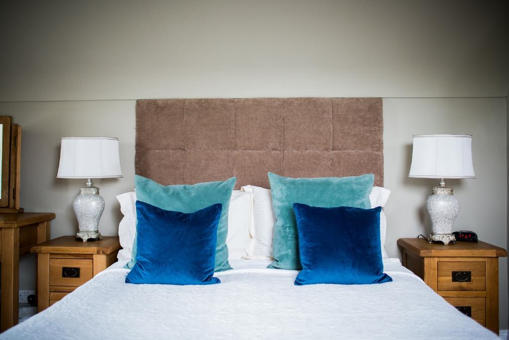 Apartments At Ballinsheen House & Gardens Лисдунварна Екстериор снимка